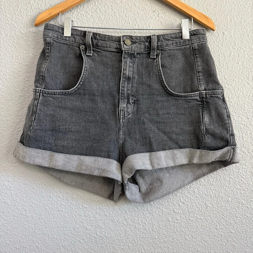 BDG Carrie‎ Denim Shorts Size 30 - Picture 3 of 6